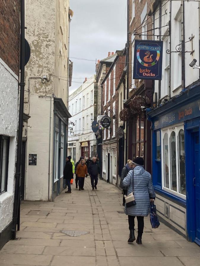 Lilyrose Hotel Whitby Bagian luar foto