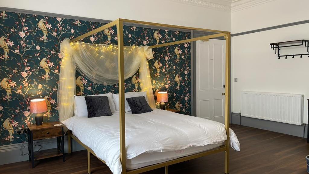 Lilyrose Hotel Whitby Bagian luar foto