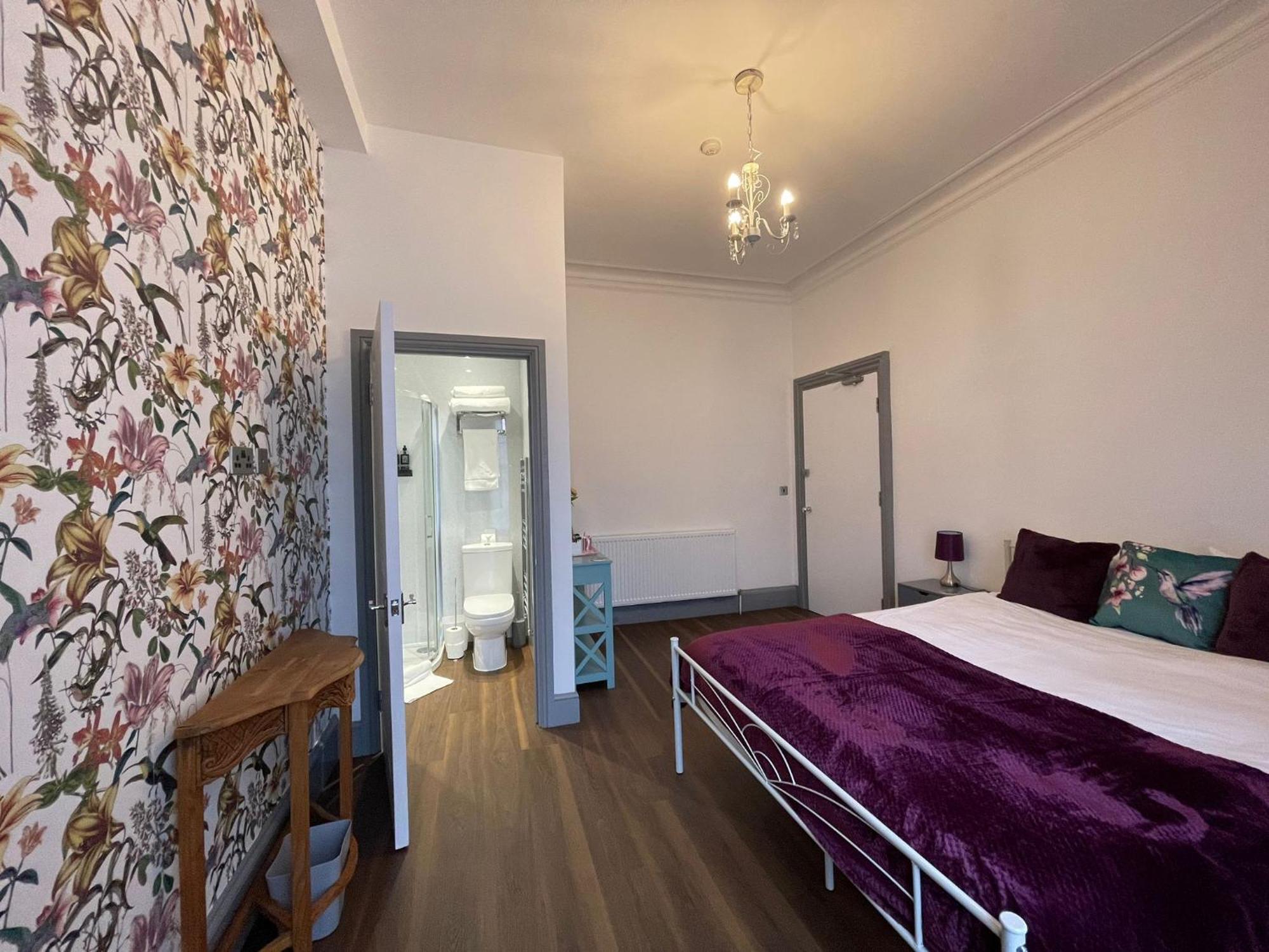 Lilyrose Hotel Whitby Bagian luar foto