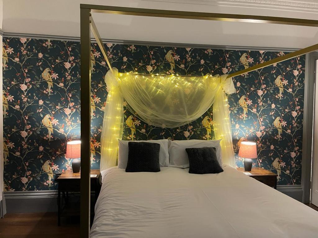 Lilyrose Hotel Whitby Ruang foto